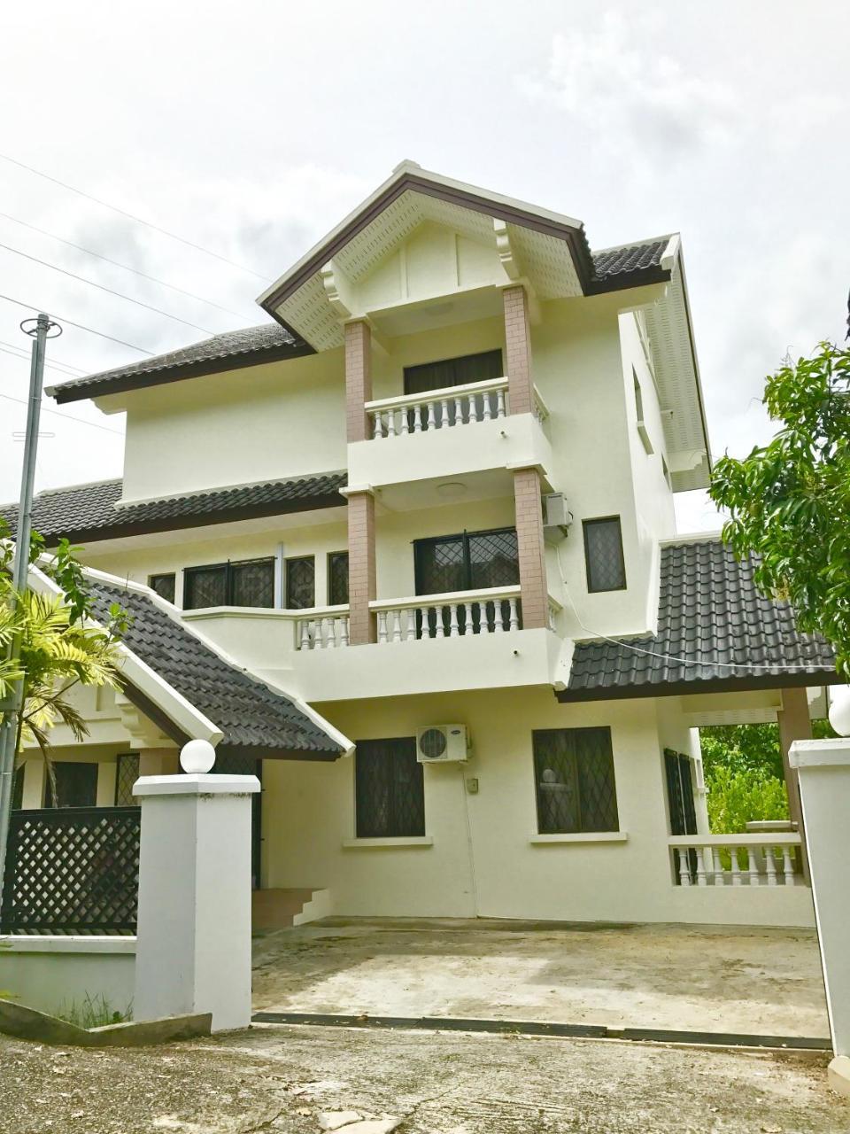 Taman Mawar Hotell Bandar Seri Begawan Exteriör bild